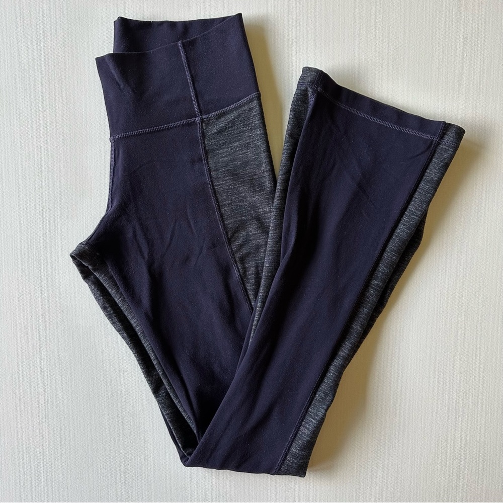 High-Waist Colorblock Lululemon Leggings - Purple and Charcoal